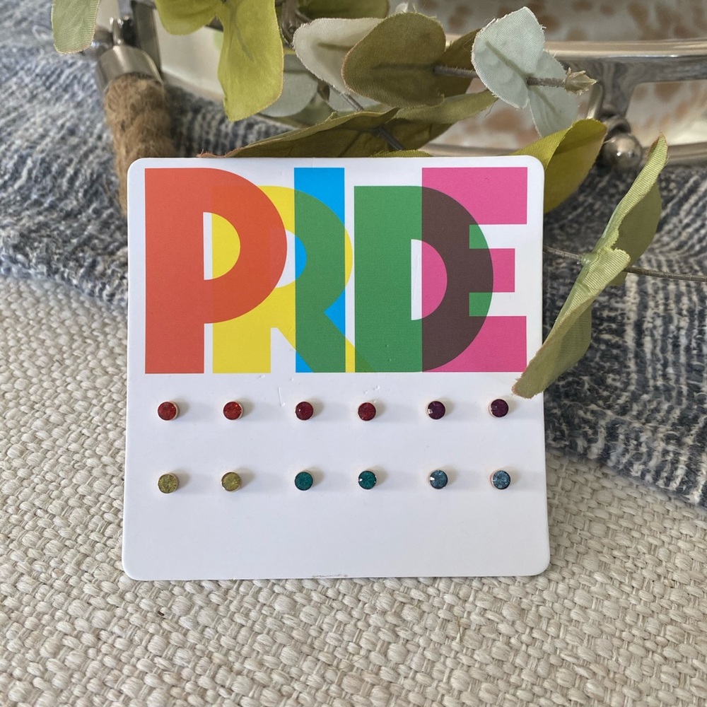 Pride Set of 6 pairs of stud earrings.